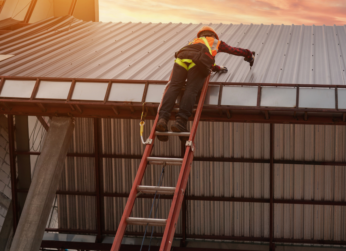 Hiram Roofers 32 e1783926454824